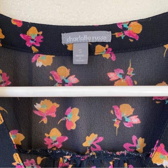 Top - Picture 4 of 7